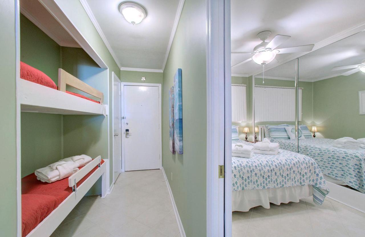 Nothing But Ocean In Forest Beach Hilton Head Island Exterior photo