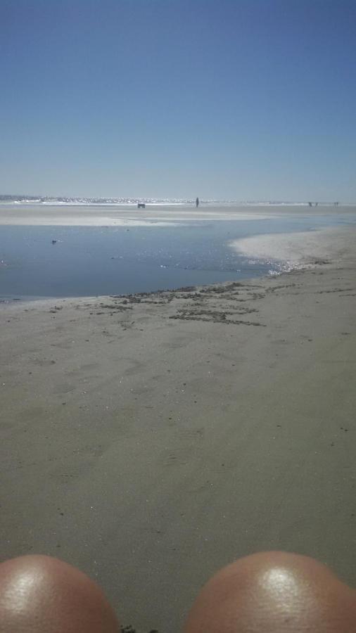 Nothing But Ocean In Forest Beach Hilton Head Island Exterior photo